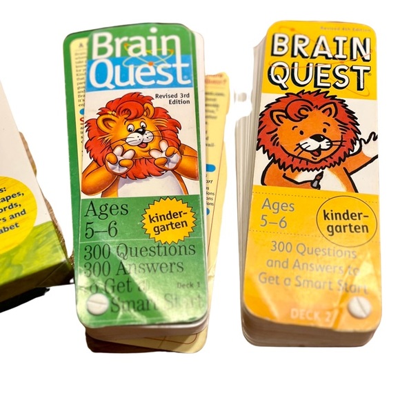 Pre K & K learning bundle of Eric Carle Flash Card Sets & 2 ask & answer flips - Picture 3 of 14